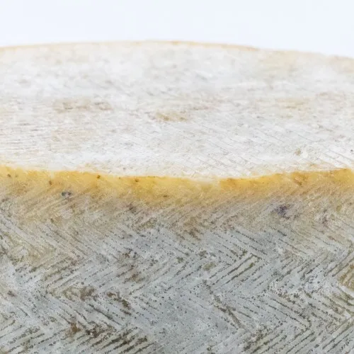 Queso de Oveja con Pistachos 6 Queso de Oveja con Pistachos